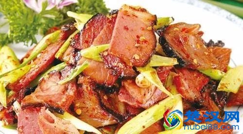 恩施�广椒炒腊肉的做法,舌尖的美味盛宴�广椒炒腊肉