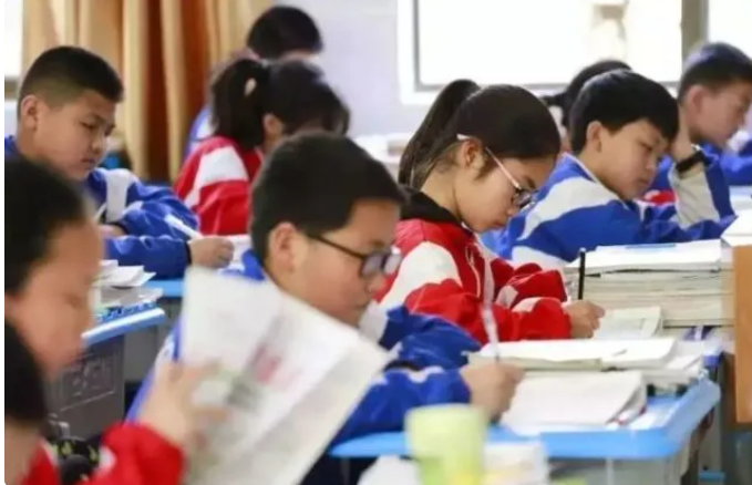 <b>中国教育的现状如何？2022全新中国教育的现状及思考</b>